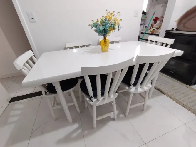 Mesa de Jantar laca Branca com 6 Cadeiras