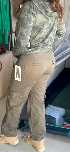 Calça Cargo Verde Militar Bolsos Frontais e Laterais M