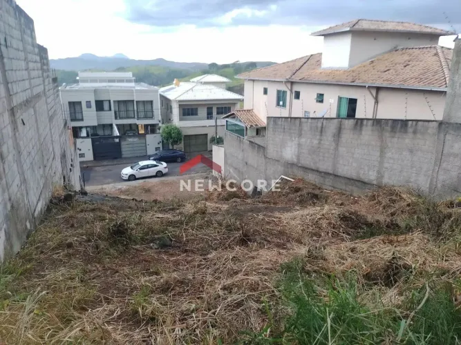 Lote em Rua dos Ipês - Novo Horizonte - Sabará/MG