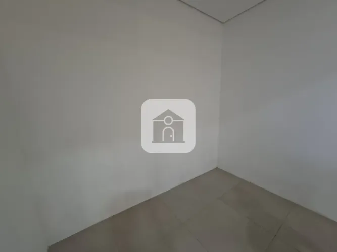 Loja/box disponível para locação em galeria no bairro centro