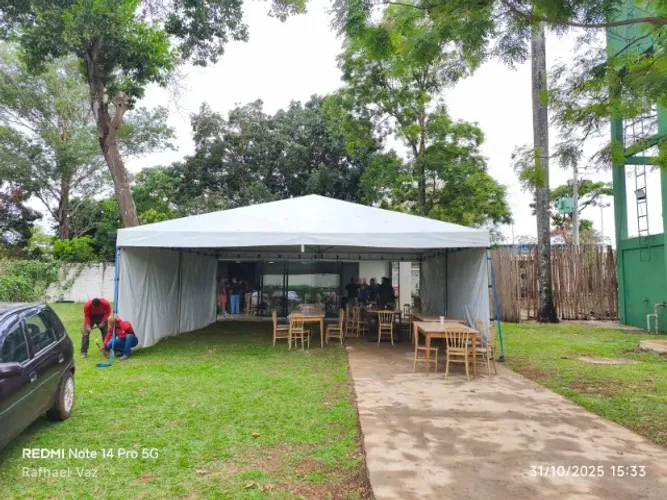 Venda e Aluguel de tenda pirâmide de todos os tamanhos