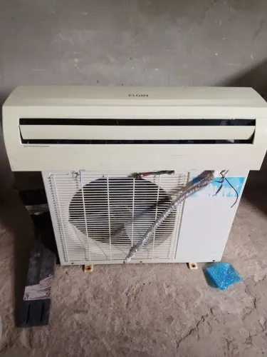 Ar condicionado funcionando perfeitamente