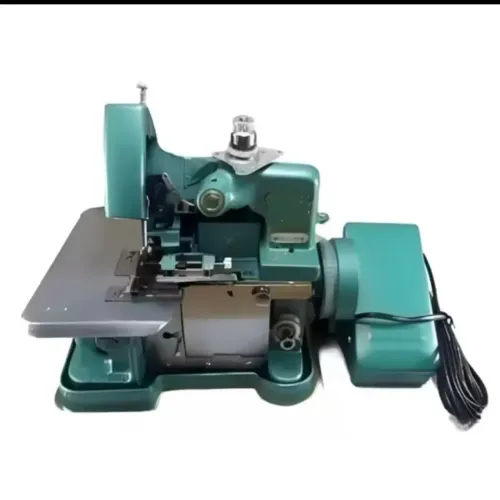 Vendo máquina de costura overloque chinesinha com mesa .