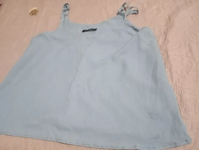 Vendo blusa nova Tam g não faço entrega retirada no jardim Laila telefone *