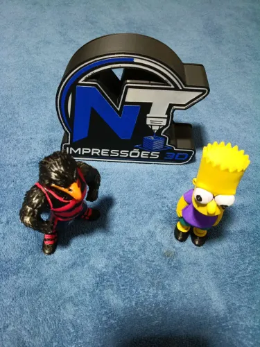 Boneco mascote do flamengo  e boneco Bart Simpson em 3D  R$ 25,00 cada 