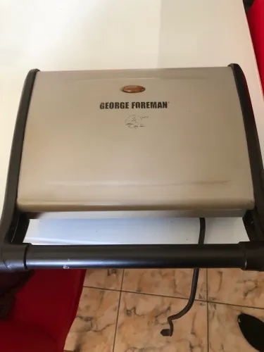 Sanduicheira Grill George Foreman original