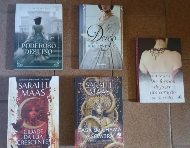 LIVROS VARIADOS - VALORES NEGOCIÁVEIS