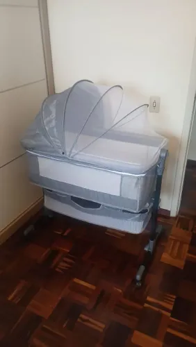 Berço acoplado cobed com mosqueteiro
