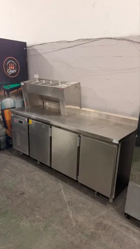Balcão refrigerado inox condimentador Cozil