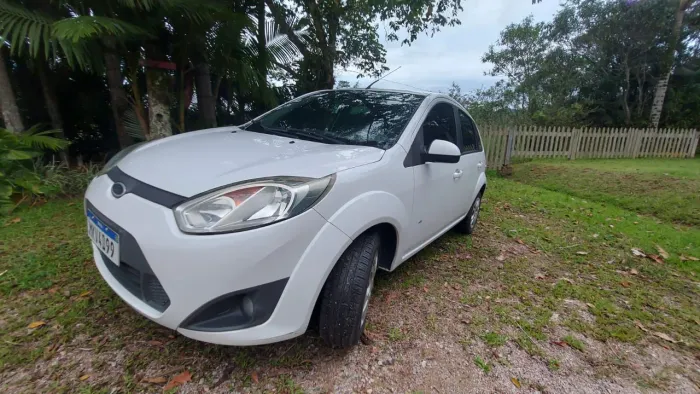 Ford Fiesta S 1.0 8V Flex 5P 2014