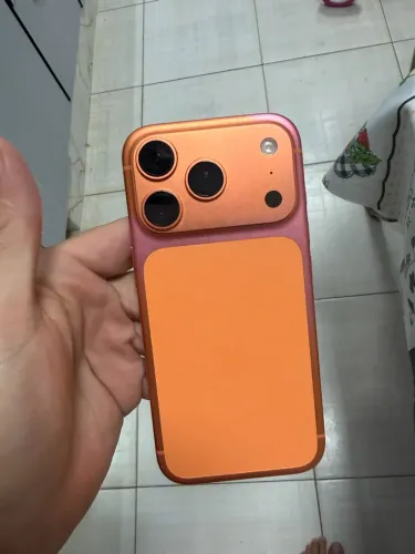 iPhone 17 pro 256 laranja