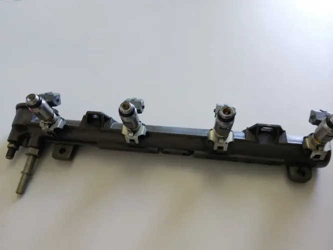 Flauta de Combustível Completa com Bicos Injetores Original de gol 1.0