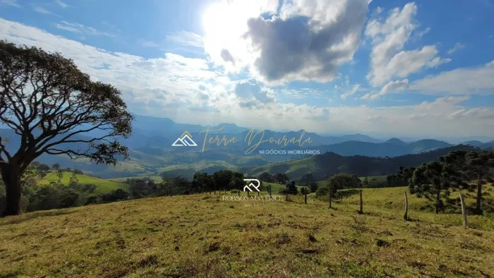10 alqueires com platôs na Serra da Mantiqueira
