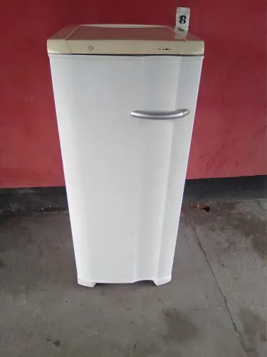 Freezer Electrolux 145litros