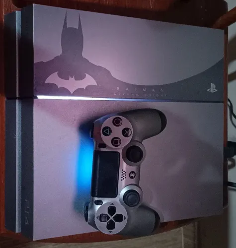 PS4 edição do Batman desblo