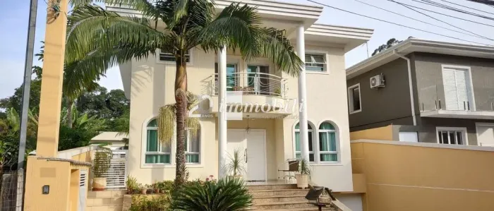 Casa à venda em Cotia, Granja Viana, com 4 suítes, com 360 m², Condominio São Paulo II