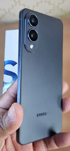 SAMSUNG S25 EDGE 512GB CINZA COM NF EM ESTADO DE ZERO...