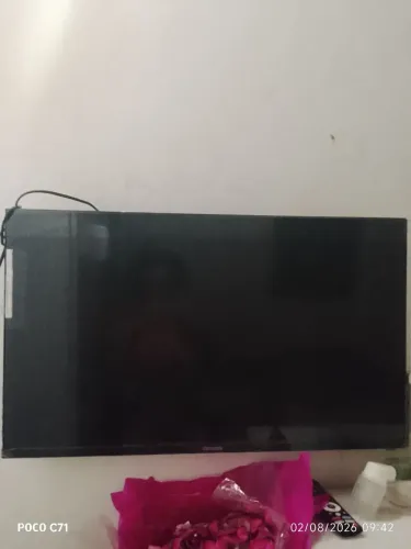 Vende uma televisão semi-nova marca boa muito barata valor r$ 850
