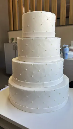 BOLO FAKE CASAMENTO