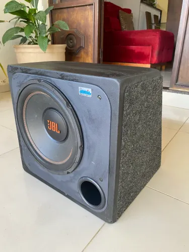 Subwoof automotivo