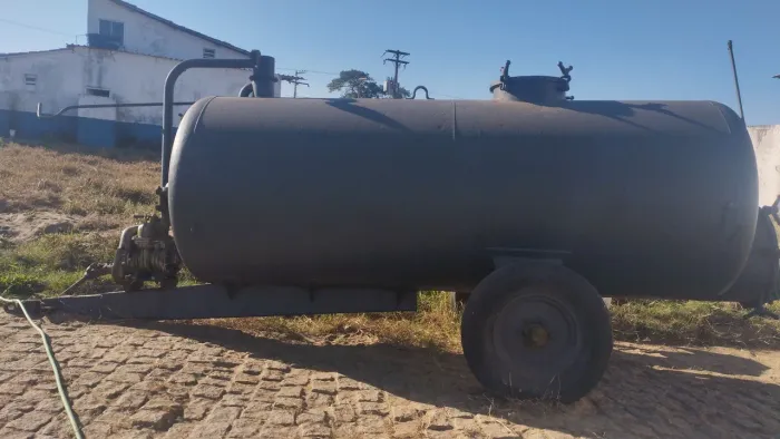 Vendo carreta tanque