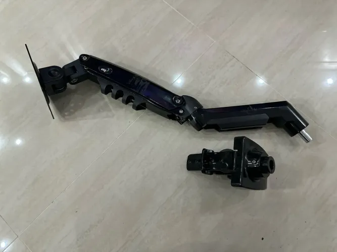 Suporte de monitor articulado até 32?