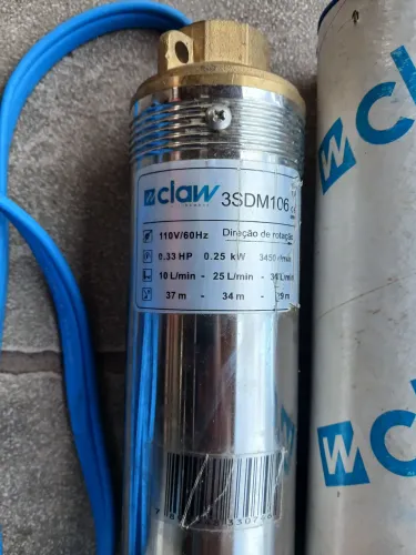 Bomba caneta submersa