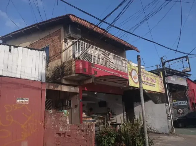 Casas à venda Alam. próx. da Paroquia Perpetuo Socorro, Telégrafo - Belém - PA