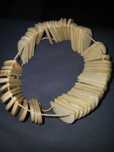 BRACELETE ARTESANAL DE ALTA QUALIDADE FEITO DE OSSO ESTILO BOHO CHIC