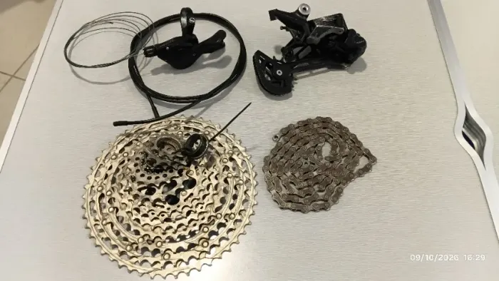 Cassete, câmbio, corrente, trocador Shimano Deore M6100 + Freio Shimano MT200