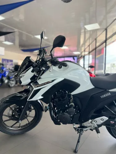 Yamaha FZ25 250 Fazer Connected 2026