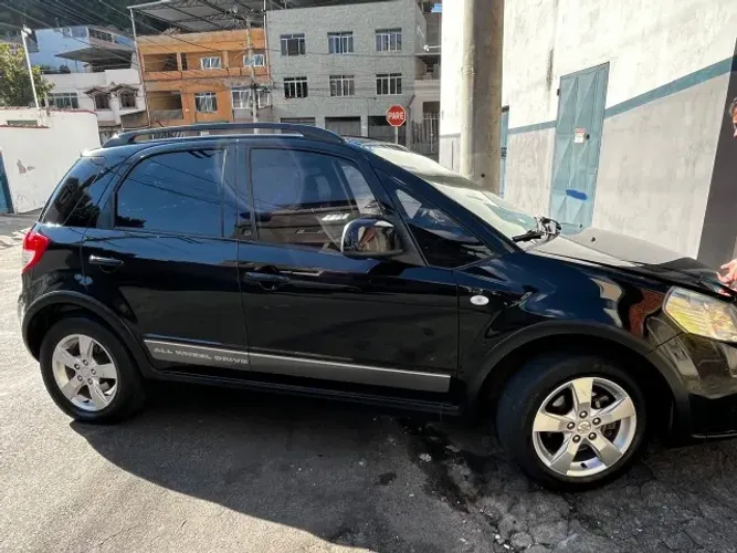 Suzuki SX4 2.0 16V 145cv 4WD 5P Mec. 2012