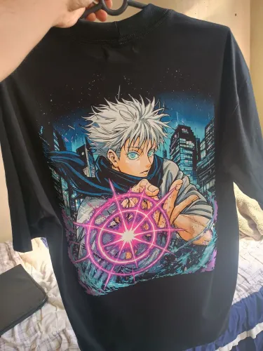 Camisa oversized Gojo vazio roxo Jujutsu Kaiser