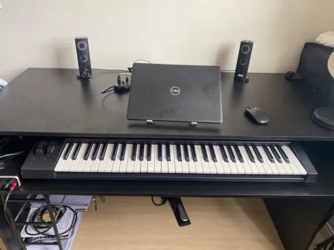 MESA PARA TECLADO MDF PRETO 140x80x60