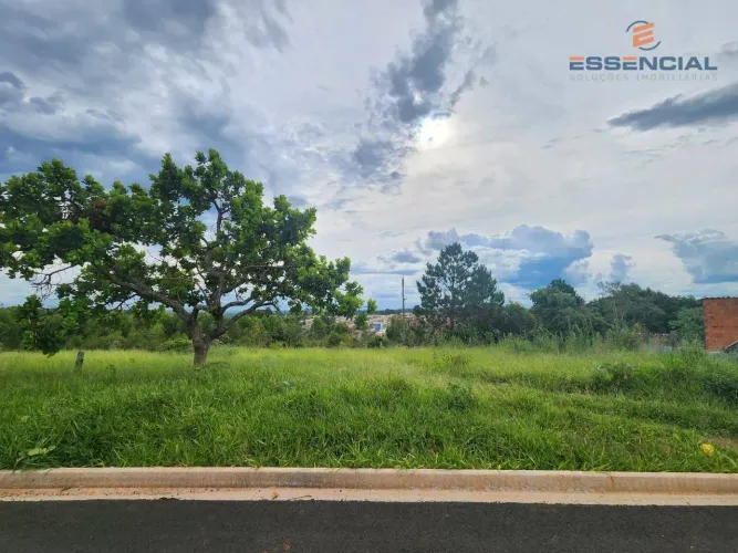 Terreno à venda, 250 m² por R$ 50.000,00 - Rubião Junior - Botucatu/SP