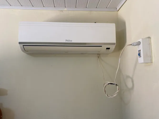 Vende-se Ar-Condicionado Philco 9000 BTus