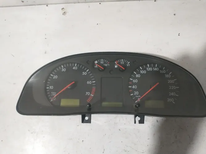 Painel instrumentos VW Passat V6 99 automático