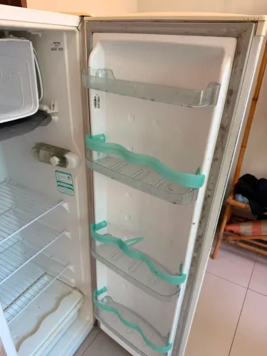 Geladeira cônsul 280 litros