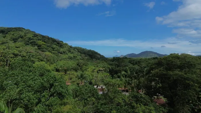 Sertão de Camburi | Terreno exclusivo com matrícula | 3.000 m² e rio nos fundos