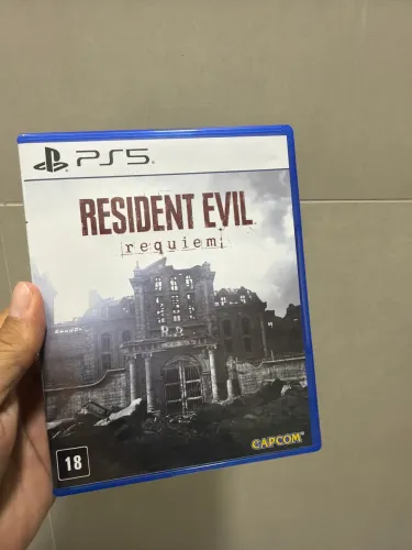 Vendo residente evil ps5 requiem!