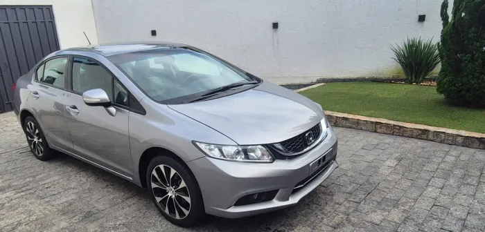 Honda Civic Sedan LXR 2.0 Flexone 16V Aut. 4P 2015