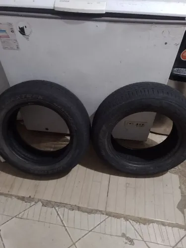 Pneus maxtrek 185/65/R15 88H.