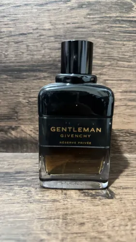 GENTLEMAN GIVENCHY RÉSERVE PRIVÉE