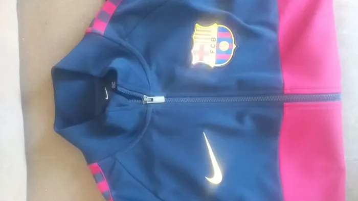 Casaco do Barcelona original da Nike tamanho M/G novíssima