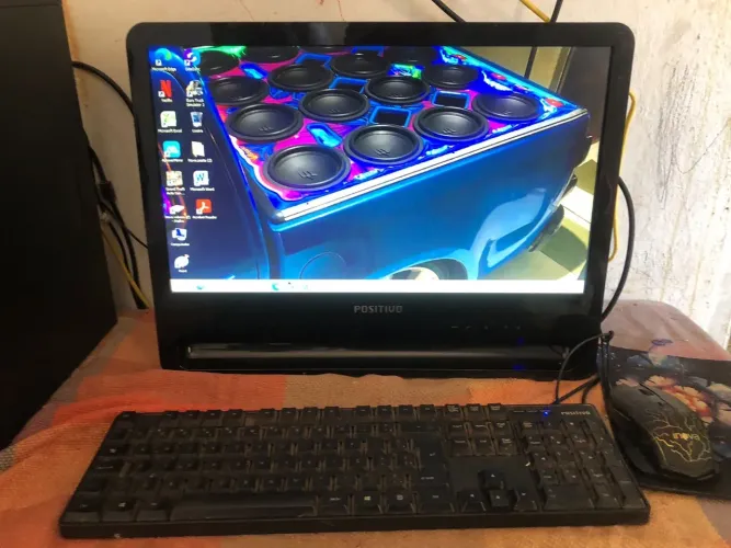 Vendo computador ou troco por uma geladeira 