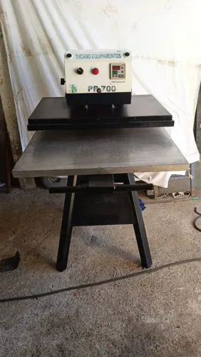 PRENSA SUBLIMÁTICA SEMI-AUTOMATICA PNEUMÁTICA TUCANO 70X50.