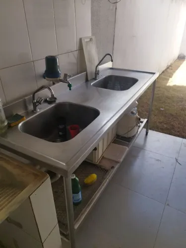 Pia de inox industrial com duas Cubas profundas