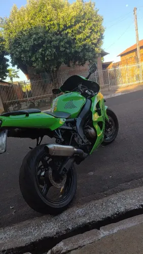 Kawazaki zx6r 2001