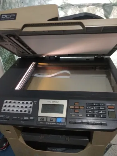 Multifuncional Brother 8890DW Cópia Imprime Scaner Frente e Verso Wi Fi