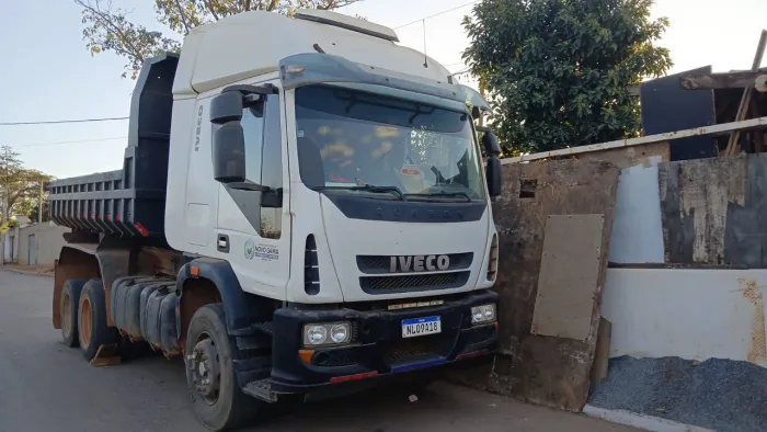 Iveco cursor motor aberto
